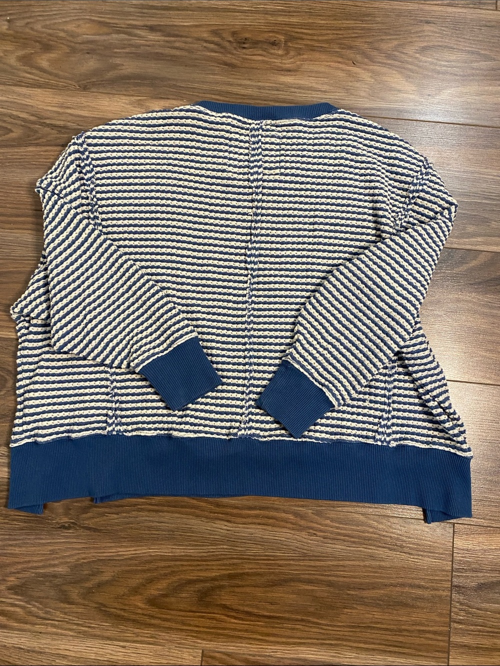 AE striped Big Hug waffle sweatshirt - Picture 3 of 3